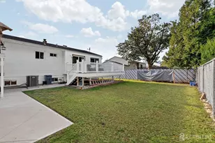 124 Cindy Ct, Middlesex, NJ 08846 - Photo 26