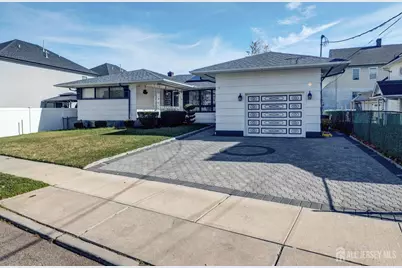 58 Hayward Avenue, Carteret, NJ 07008 - Photo 2