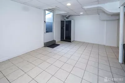 58 Hayward Avenue, Carteret, NJ 07008 - Photo 32