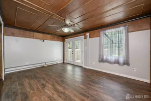 212 Echo Ave, Edison, NJ 08837 - Photo 18