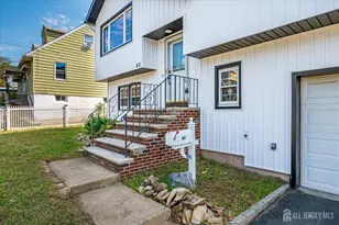 40 Brown Ave, Iselin, NJ 08830 - Photo 4