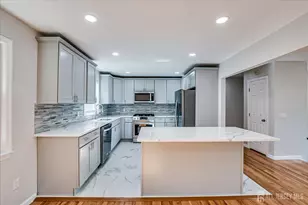 40 Brown Ave, Iselin, NJ 08830 - Photo 16