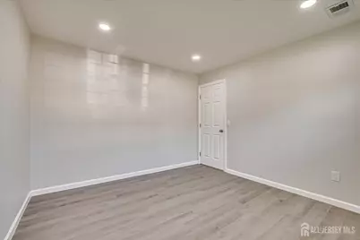 40 Brown Avenue, Iselin, NJ 08830 - Photo 28