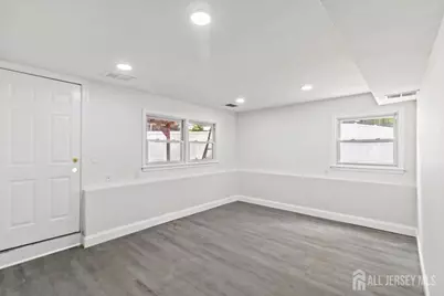 376 New Brunswick Avenue, East Brunswick Township, NJ 08816 - Photo 20