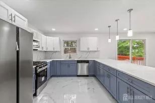 376 New Brunswick Ave, East Brunswick Township, NJ 08816 - Photo 6