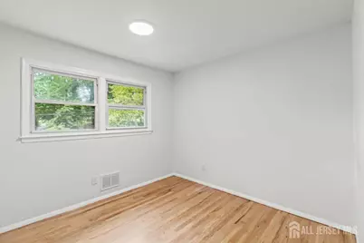 376 New Brunswick Avenue, East Brunswick Township, NJ 08816 - Photo 10