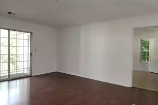 1431 Waterford Dr, Edison, NJ 08817 - Photo 10