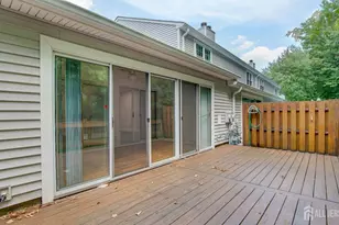 267 Constitution Cir, North Brunswick Township, NJ 08902 - Photo 22