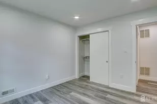 267 Constitution Cir, North Brunswick Township, NJ 08902 - Photo 12