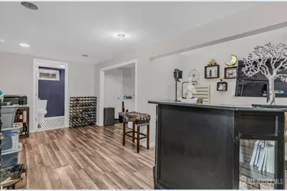 25 Eileen Way, Edison, NJ 08837 - Photo 22