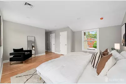 47 Glendale Road, Colonia, NJ 07067 - Photo 16