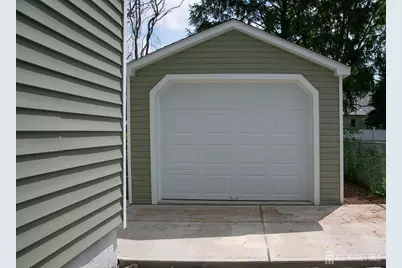 15 Bradley Drive, Edison, NJ 08817 - Photo 4