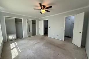 121 Dunham Ave, Edison, NJ 08817 - Photo 2