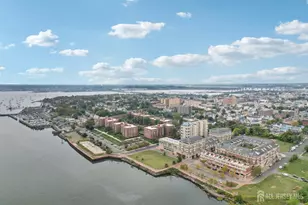 368 Rector St, Perth Amboy, NJ 08861 - Photo 28