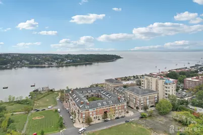 368 Rector Street #421, Perth Amboy, NJ 08861 - Photo 32