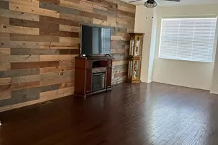 114 Buddy Powell Ln, Wenonah, NJ 08090 - Photo 2