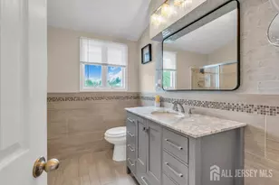 17 Thomas Rd, East Brunswick Township, NJ 08816 - Photo 16