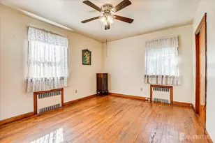 92 Lake View Blvd, Edison, NJ 08817 - Photo 18