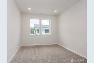 620 Sadie Circle, New Brunswick, NJ 08901 - Photo 18