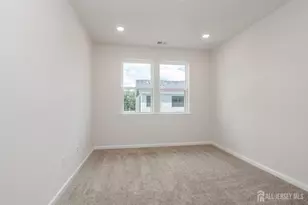 620 Sadie Cir, New Brunswick, NJ 08901 - Photo 18