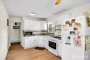 10 Cutter Ave, Edison, NJ 08820 - Photo 14