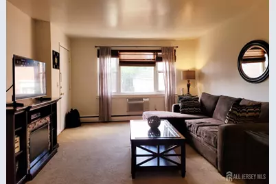 31 York Drive #3A, Edison, NJ 08817 - Photo 6