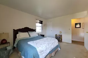 31 York Dr, Edison, NJ 08817 - Photo 12