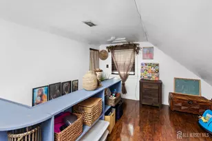 31 Hull Dr, Edison, NJ 08817 - Photo 22