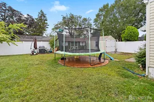 31 Hull Dr, Edison, NJ 08817 - Photo 34