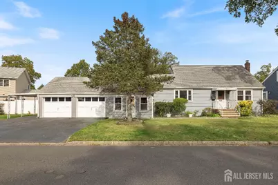 515 Beechwood Avenue, Roselle Park, NJ 07204 - Photo 2