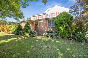 239 Mounts Mills Rd, Monroe Township, NJ 08831 - Photo 4