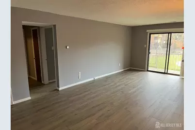 915 Edison Glen Terrace, Edison, NJ 08837 - Photo 12