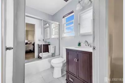 303 Holly Drive, Perth Amboy, NJ 08861 - Photo 14