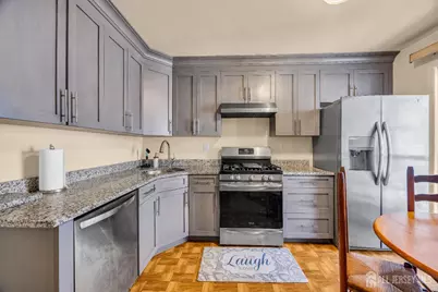 303 Holly Drive, Perth Amboy, NJ 08861 - Photo 6