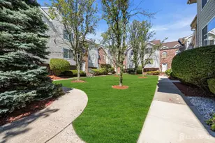 303 Holly Dr, Perth Amboy, NJ 08861 - Photo 2