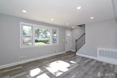 2715 Maple Avenue, South Plainfield, NJ 07080 - Photo 8