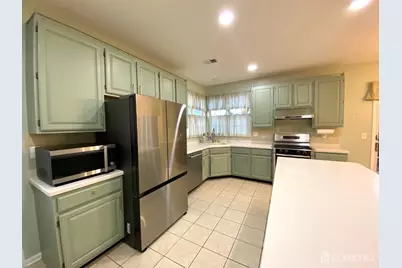 2 Hampshire Place, Monroe Township, NJ 08831 - Photo 20