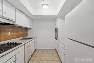 49 Fairmount Dr, Willingboro, NJ 08046 - Photo 6