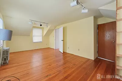 225 Irvington Avenue, Franklin Township, NJ 08873 - Photo 16