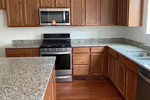 65 Cannon St, North Brunswick Township, NJ 08902 - Photo 10