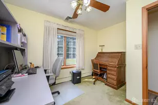 1404 Columbus Rd, Burlington Twp, NJ 08016 - Photo 22