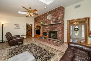 1404 Columbus Rd, Burlington Twp, NJ 08016 - Photo 16