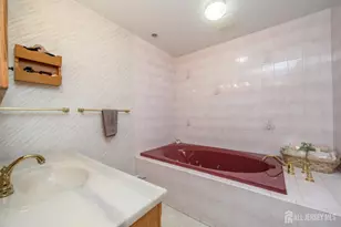 1404 Columbus Rd, Burlington Twp, NJ 08016 - Photo 30