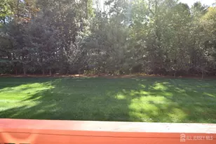 24 Hawthorne Rd, North Brunswick Township, NJ 08902 - Photo 32