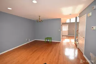 24 Hawthorne Rd, North Brunswick Township, NJ 08902 - Photo 2
