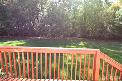 24 Hawthorne Road, North Brunswick Township, NJ 08902 - Photo 34