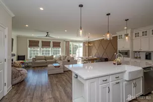 2605 Charleston Dr, Monroe Township, NJ 08831 - Photo 6