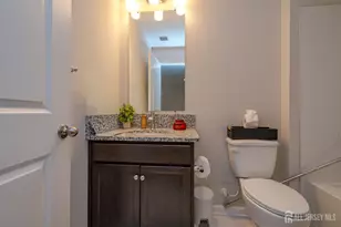 2605 Charleston Dr, Monroe Township, NJ 08831 - Photo 22