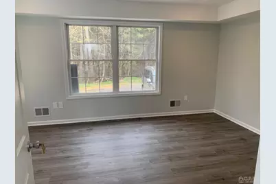 231 Cranbury Station Road, Monroe Township, NJ 08831 - Photo 8