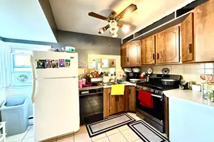 208 Julius St, Iselin, NJ 08830 - Photo 12